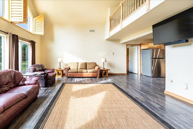 150 S GRANGE HALL ROAD, Fairbanks, AK 99712