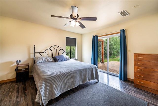 150 S GRANGE HALL ROAD, Fairbanks, AK 99712