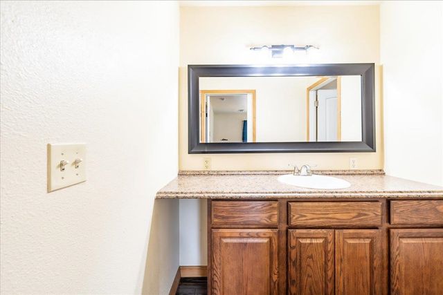 150 S GRANGE HALL ROAD, Fairbanks, AK 99712