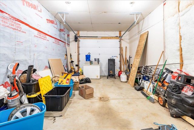 150 S GRANGE HALL ROAD, Fairbanks, AK 99712