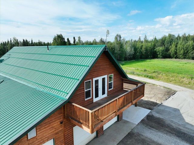 150 S GRANGE HALL ROAD, Fairbanks, AK 99712