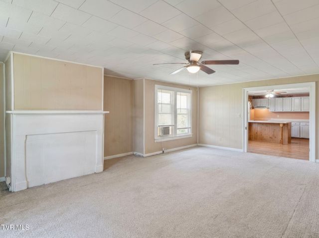 282 Whites Mill Road, Abingdon, VA 24210