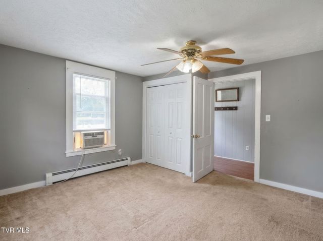 282 Whites Mill Road, Abingdon, VA 24210