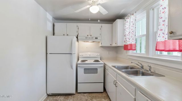 282 Whites Mill Road, Abingdon, VA 24210