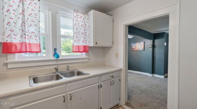 282 Whites Mill Road, Abingdon, VA 24210