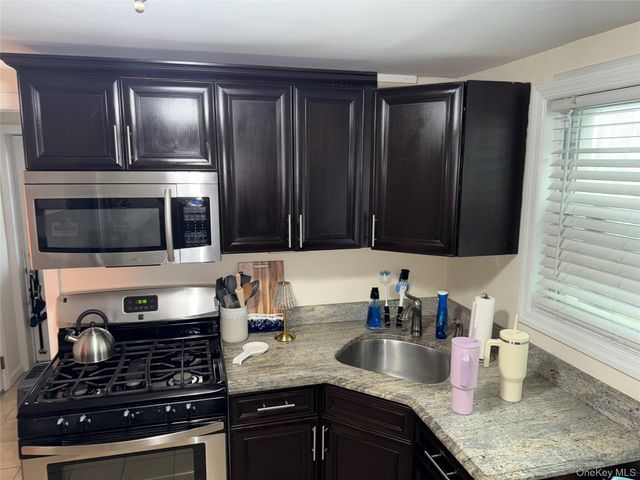 75 Wyoming Avenue lower unit, Long Beach, NY 11561