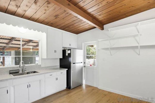 7365 Cornell Ave, La Mesa, CA 91942