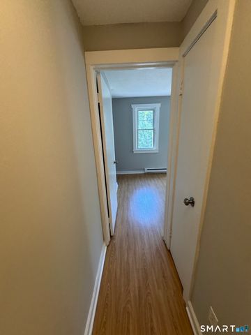 239 Old Farms Road 14C, Avon, CT 06001