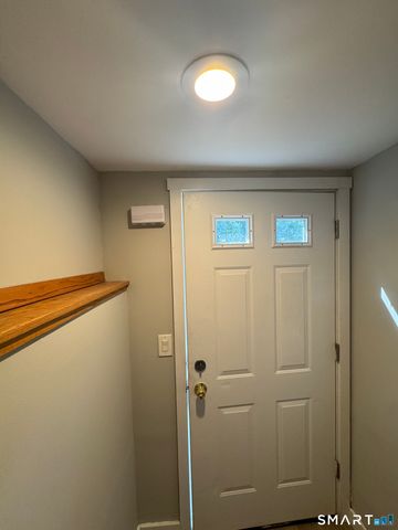 239 Old Farms Road 14C, Avon, CT 06001