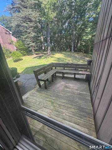 239 Old Farms Road 14C, Avon, CT 06001