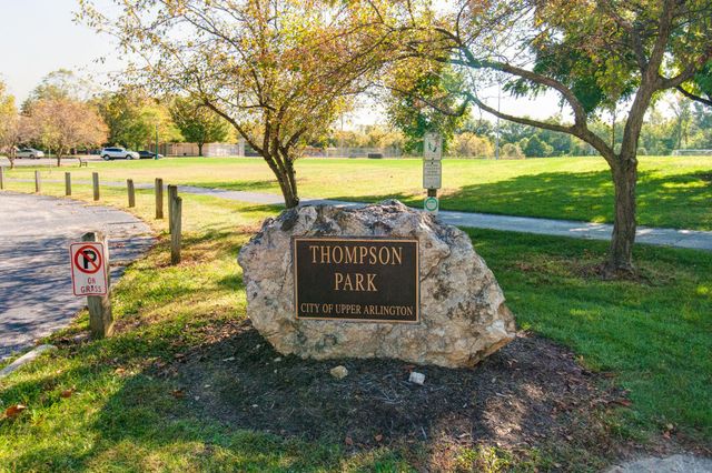 2212 Woodstock Road, Upper Arlington, OH 43221