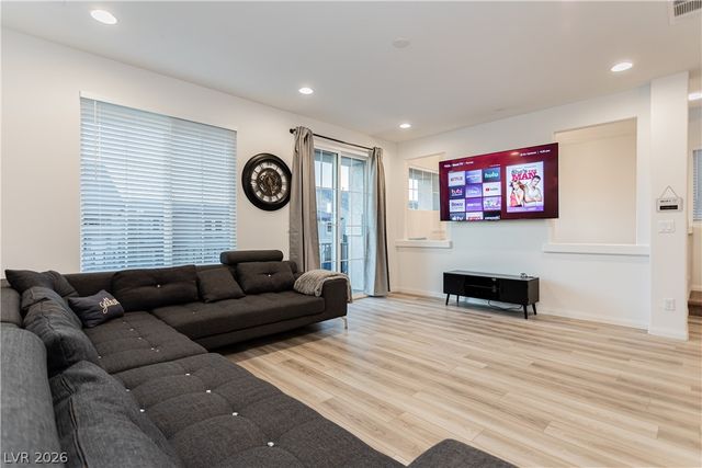 7688 Sandhaven Street, Las Vegas, NV 89139