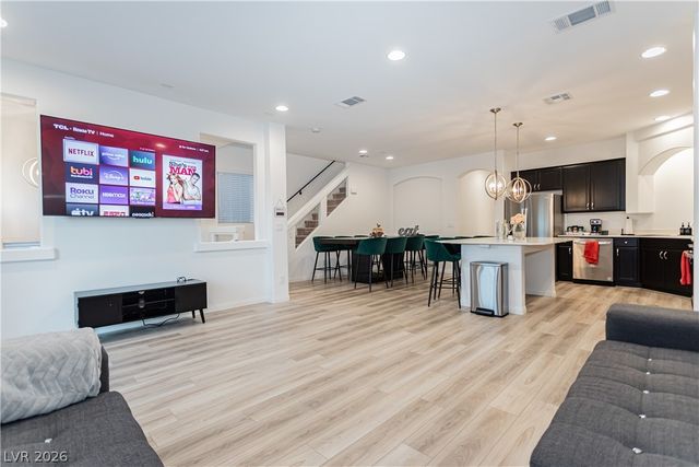 7688 Sandhaven Street, Las Vegas, NV 89139
