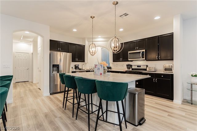 7688 Sandhaven Street, Las Vegas, NV 89139