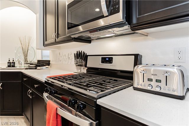 7688 Sandhaven Street, Las Vegas, NV 89139