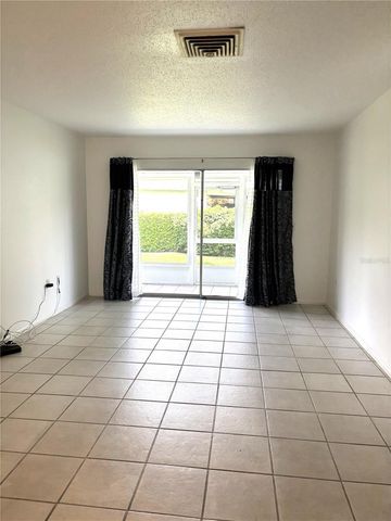 2115 9TH AVENUE W 6B, Bradenton, FL 34205