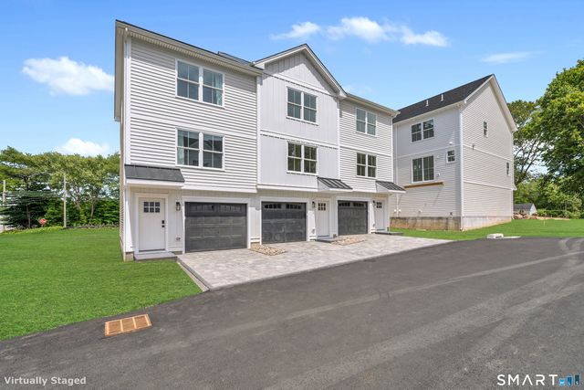 843 North Street Q2, Milford, CT 06041