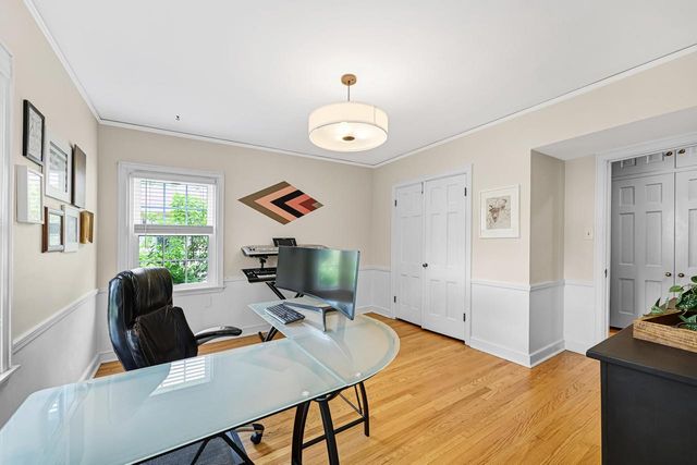 2665 N Harding BOULEVARD, Wauwatosa, WI 53226