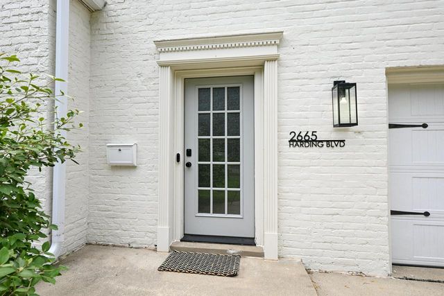 2665 N Harding BOULEVARD, Wauwatosa, WI 53226