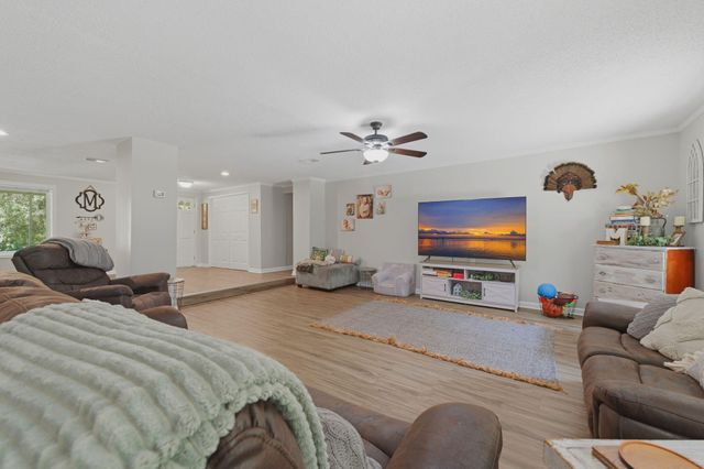 303 Woodbridge Road, Saint George, SC 29477