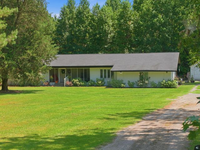 303 Woodbridge Road, Saint George, SC 29477
