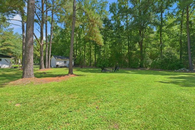 303 Woodbridge Road, Saint George, SC 29477