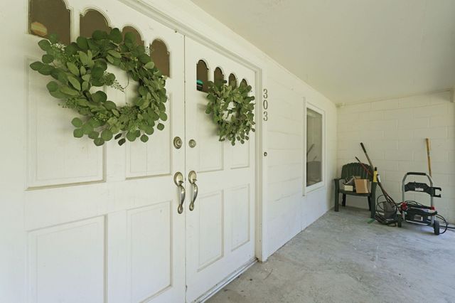 303 Woodbridge Road, Saint George, SC 29477