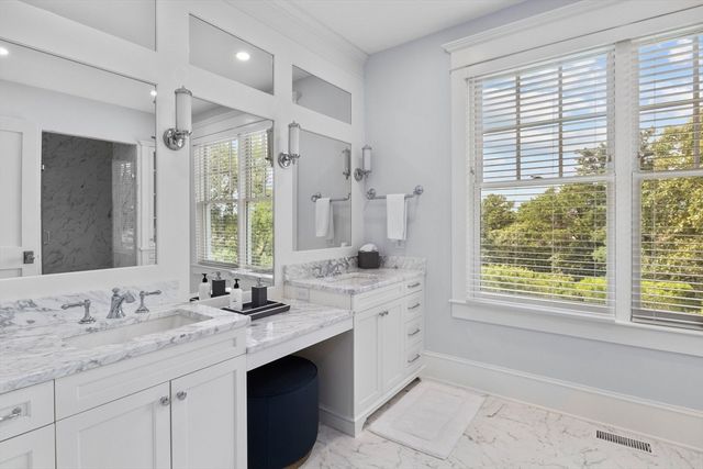 558 Fox Hill Rd, Chatham, MA 02633