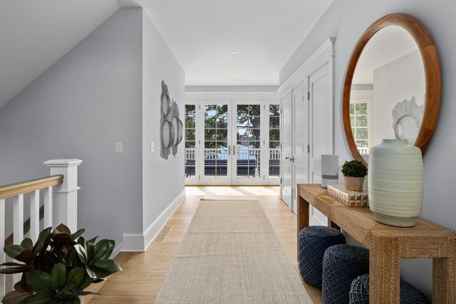 558 Fox Hill Rd, Chatham, MA 02633