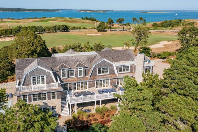 558 Fox Hill Rd, Chatham, MA 02633