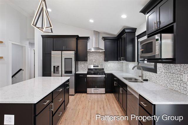 7638 E Sheringer Road, Ravenna, MI 49451