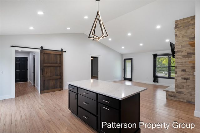 7638 E Sheringer Road, Ravenna, MI 49451