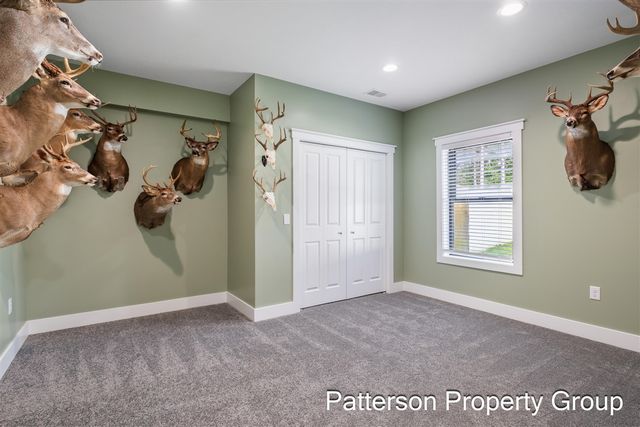 7638 E Sheringer Road, Ravenna, MI 49451