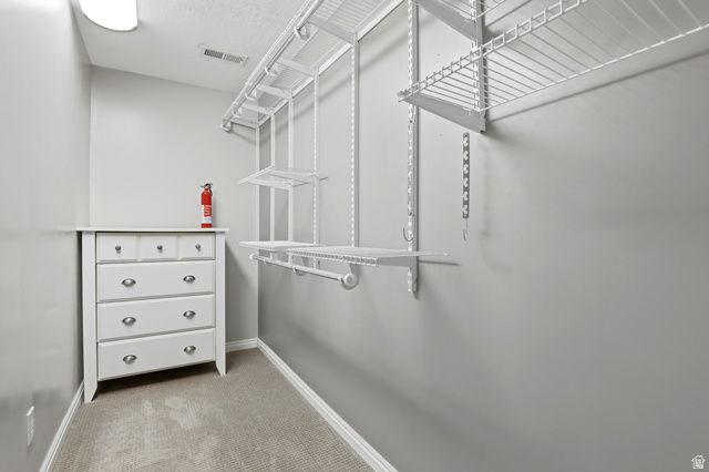 611 W 1635 N, Clinton, UT 84015