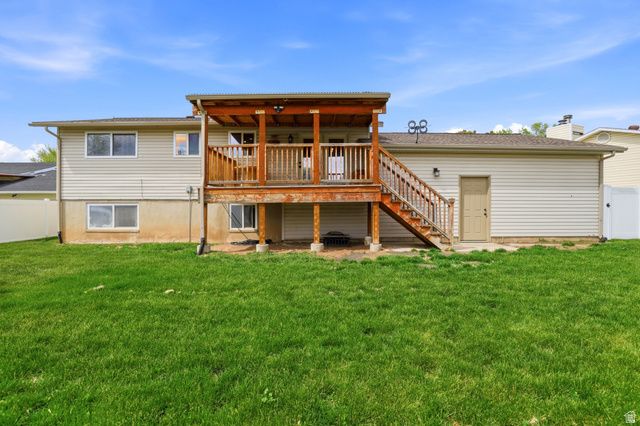 611 W 1635 N, Clinton, UT 84015