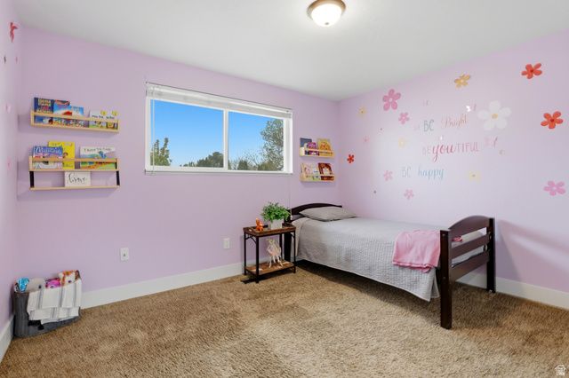 611 W 1635 N, Clinton, UT 84015