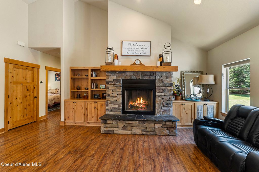 25400 N LANTERN HILL RD, Rathdrum, ID 83858 photo 10