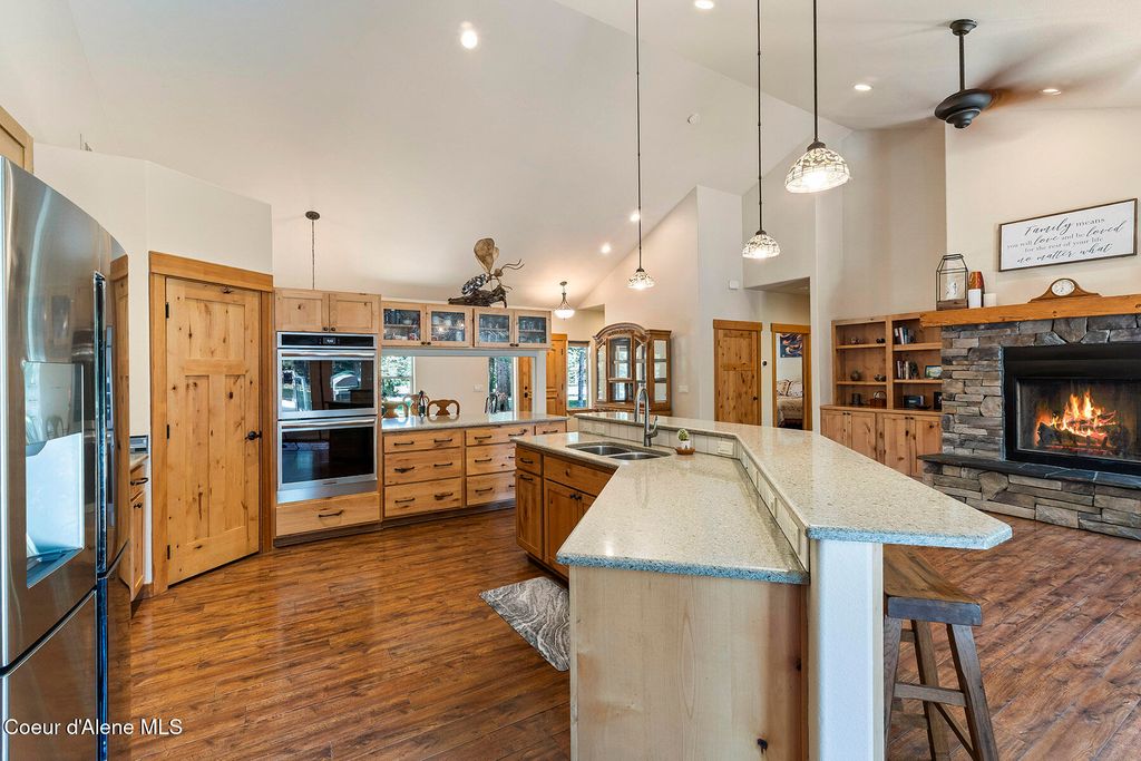 25400 N LANTERN HILL RD, Rathdrum, ID 83858 photo 14