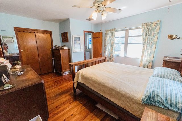 1013 EAST CHELSEA STREET, Tampa, FL 33603