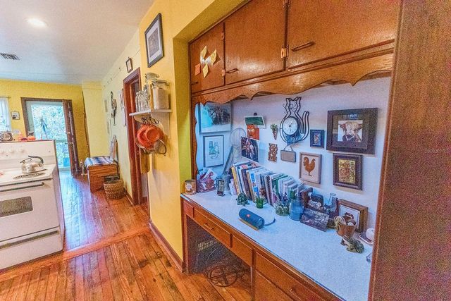 1013 EAST CHELSEA STREET, Tampa, FL 33603