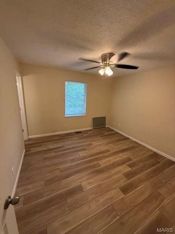 4581 Debbie Lane, House Springs, MO 63051