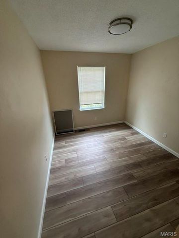 4581 Debbie Lane, House Springs, MO 63051