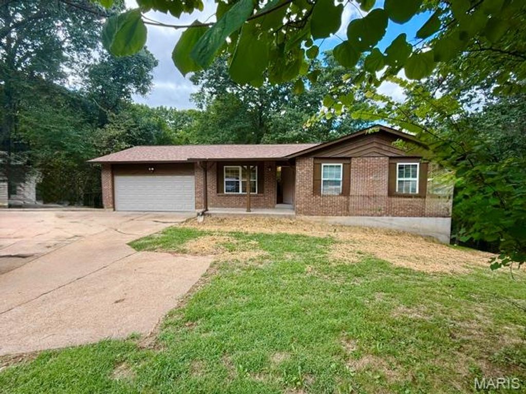 4581 Debbie Lane, House Springs, MO 63051