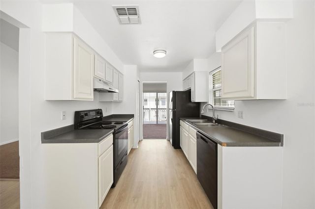 2210 COACH HOUSE BOULEVARD 408, Orlando, FL 32812