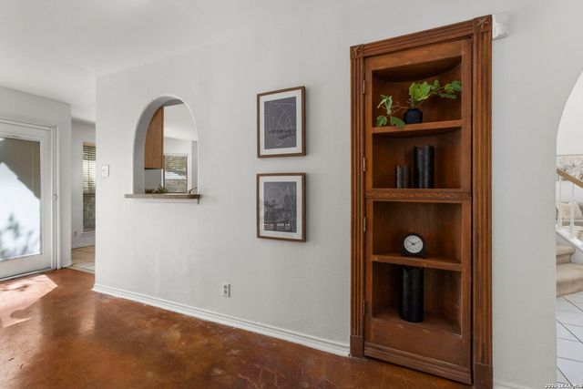 2650 Chestnut Bnd, San Antonio, TX 78232