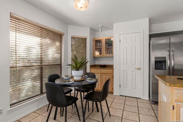 2650 Chestnut Bnd, San Antonio, TX 78232