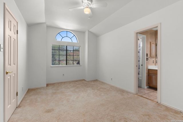 2650 Chestnut Bnd, San Antonio, TX 78232