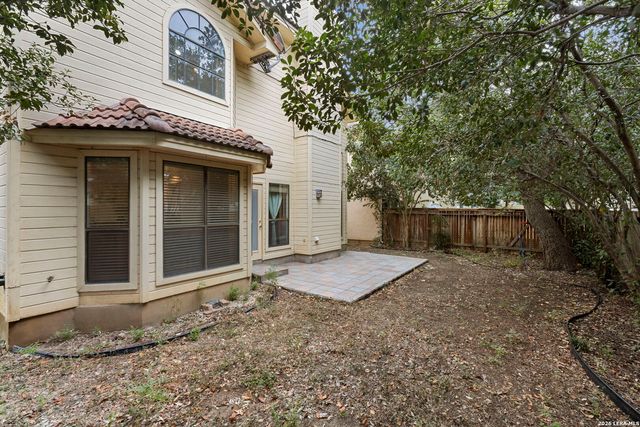 2650 Chestnut Bnd, San Antonio, TX 78232