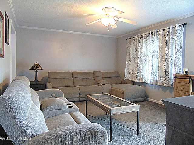 110 Poplar Road, Havelock, NC 28532