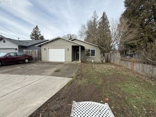 2835 E St, Washougal, WA 98671